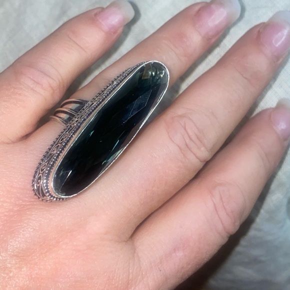 Large Iolite Elongated Faceted Cut Ring in 925 Silver Setting - Picture 14 of 16